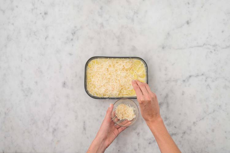 Assemble the gratin