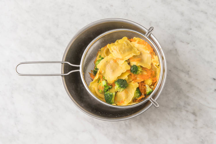 SOSSE & RAVIOLI KOCHEN