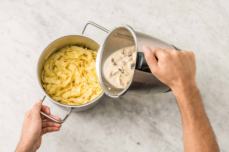 PASTA ZUBEREITEN