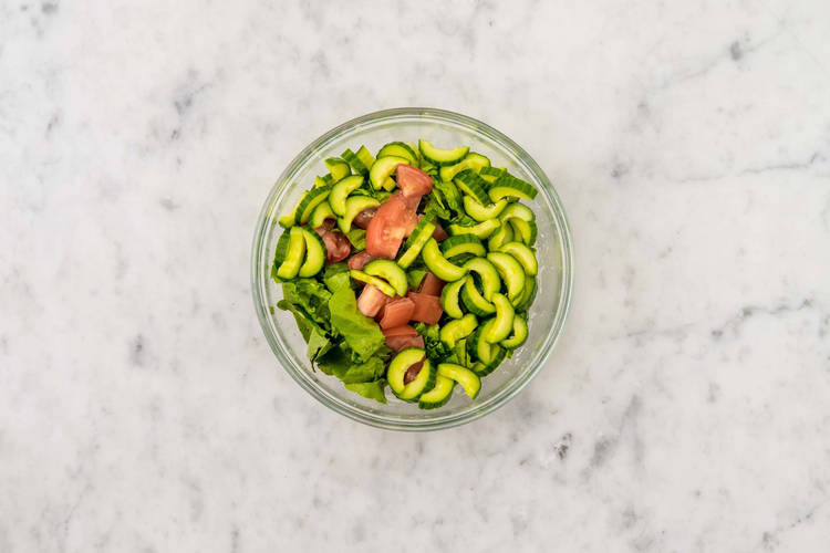SALAT ZUBEREITEN