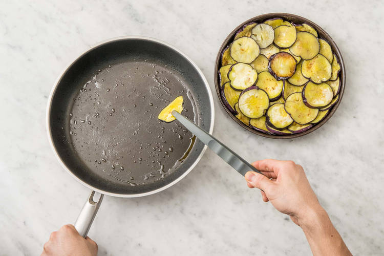 Précuire les aubergines