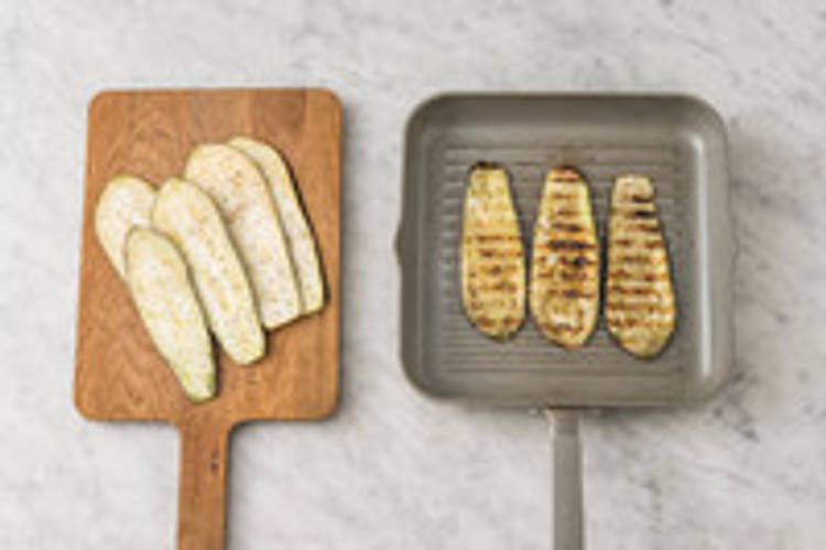 Aubergine bakken