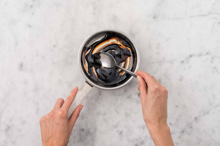 Préparer le sirop balsamique