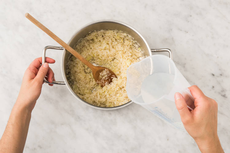 Commencer à préparer le riz