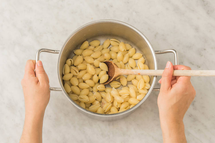 Cuire les conchiglie