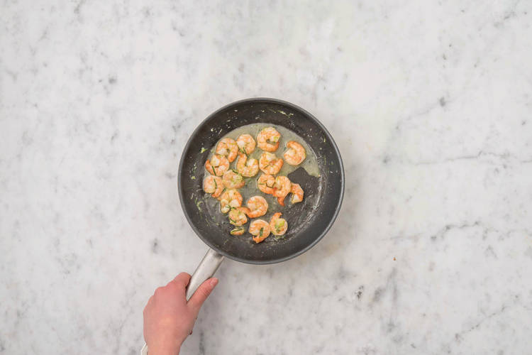 Cook the prawns