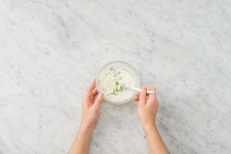 Préparer la crème de citron vert