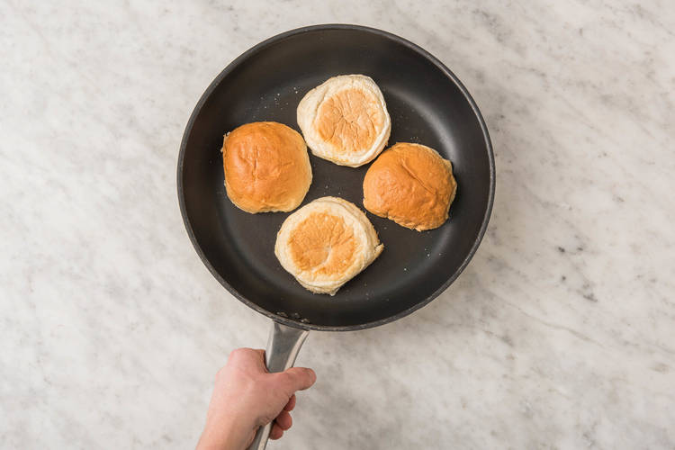 Brötchen aufbacken