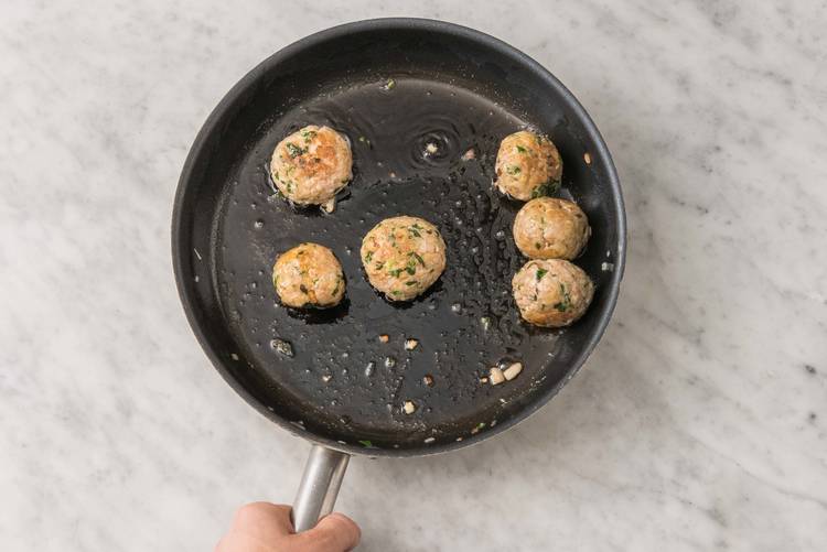 Cuire à la sauteuse