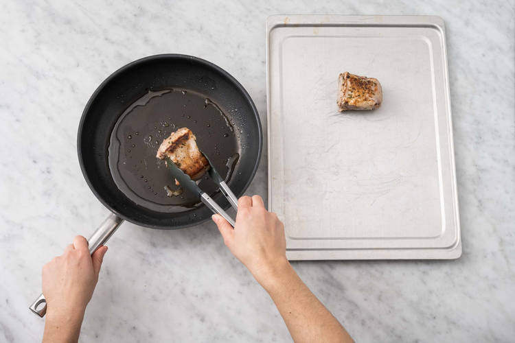 Préparer et faire rôtir le porc