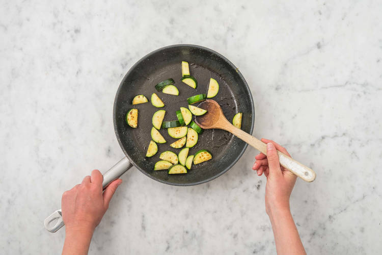 Faire cuire la courgette