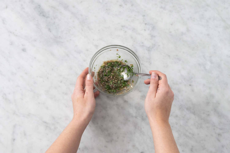 Faire la salsa verde