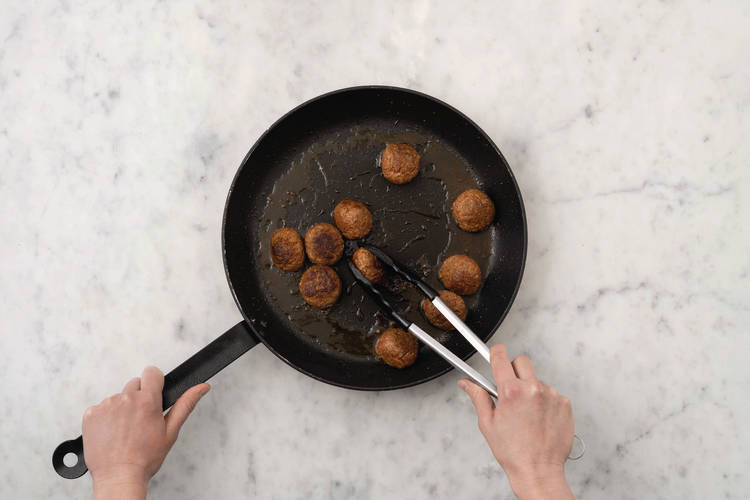 Cook the polpette
