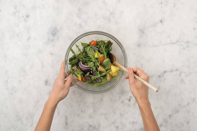 Assemble the salad