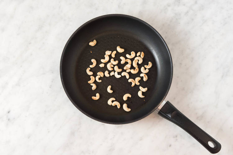 Toast cashews