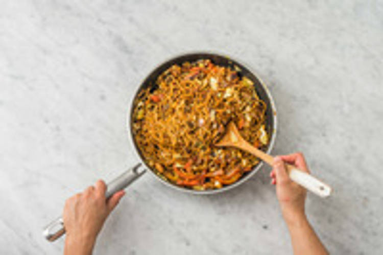 Noedels koken