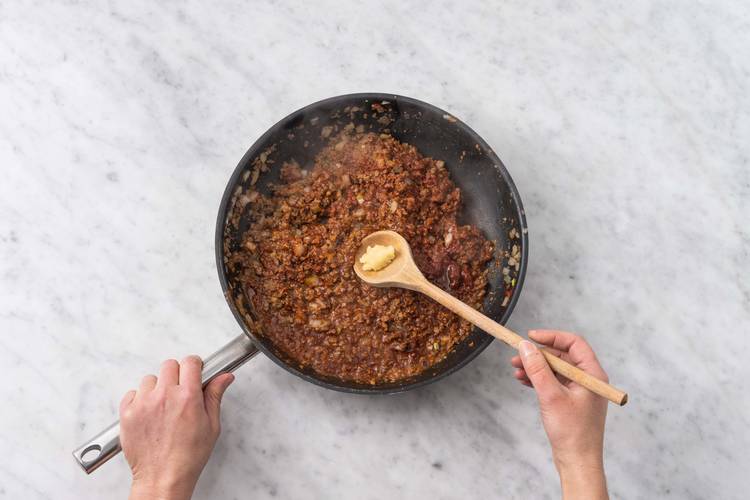Make the chilli