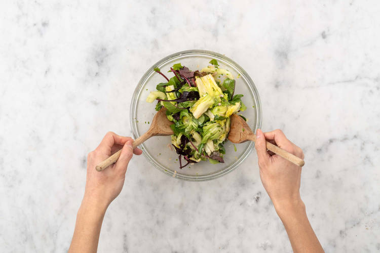 Préparer la salade
