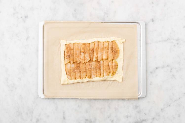 Préparer le feuilleté aux poires