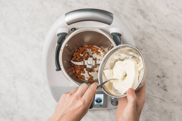 Tomatencreme zubereiten