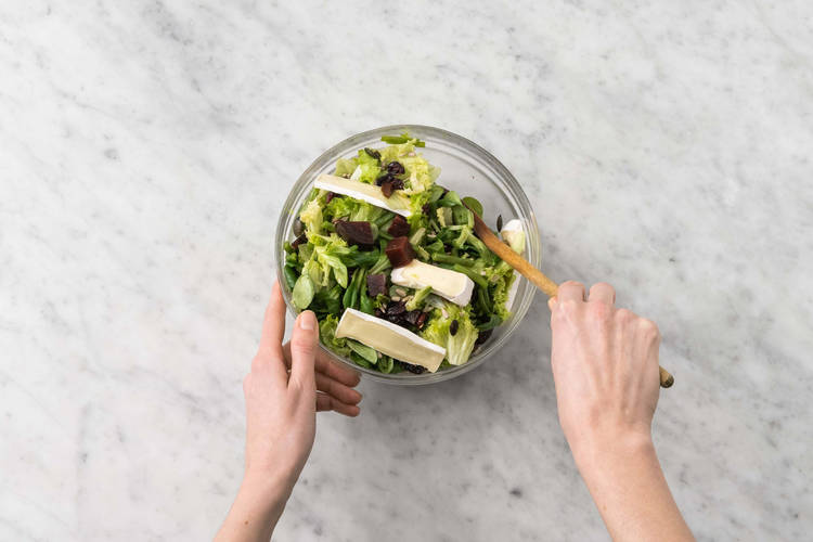 Préparer la salade