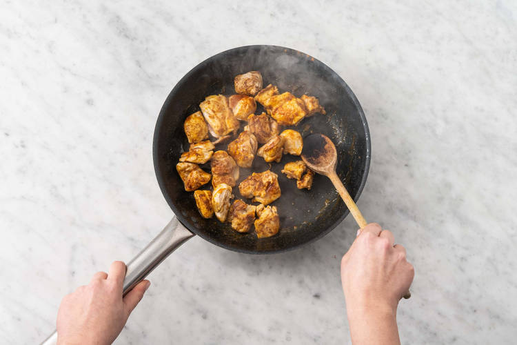 Faire cuire le poulet