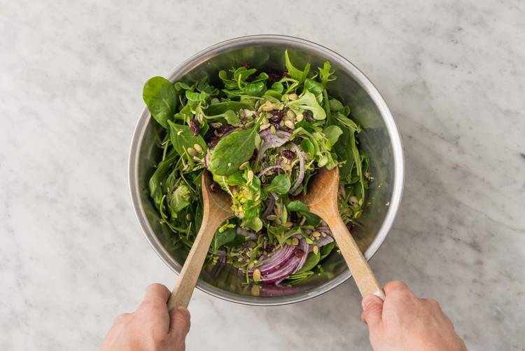 Préparer la salade