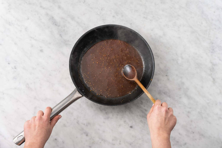 Make sauce