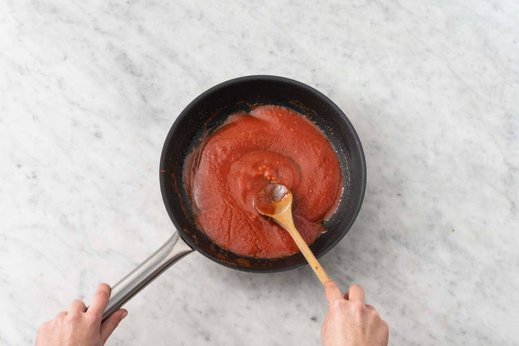 Préparer la sauce brava