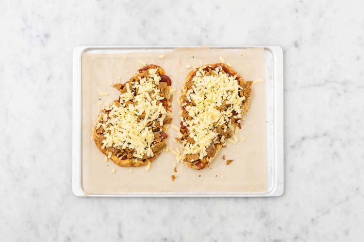 Naanpizza bakken