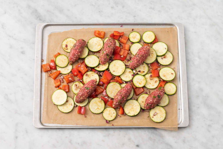 Faire cuire les légumes et les keftas
