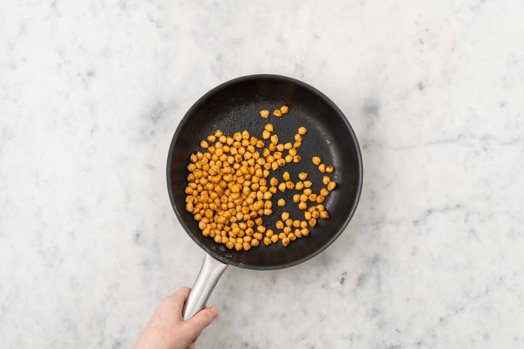 Kichererbsen rösten