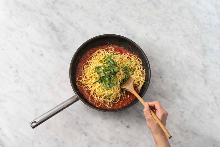 Lav tomatsauce