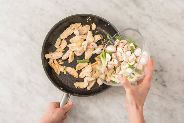 Cuire les aiguillettes de poulet