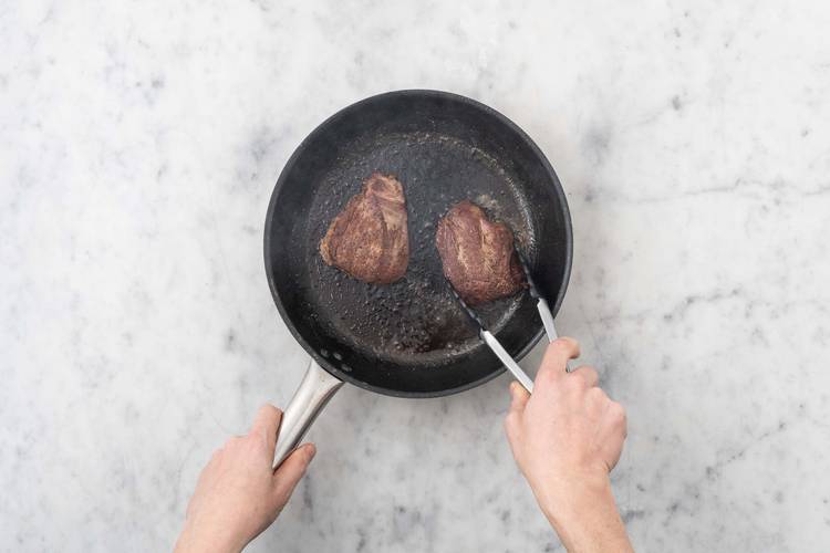 Fry the Steaks