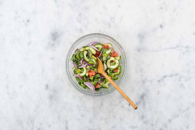 Salat mischen