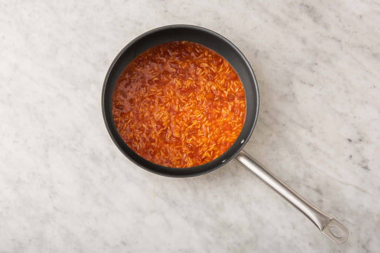 Faire cuire la «paella»