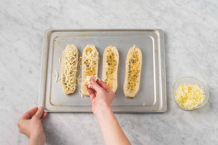 Toast cheesy garlic bread