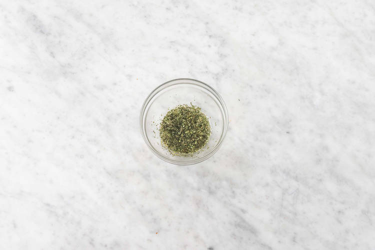 Préparer l’huile aux herbes