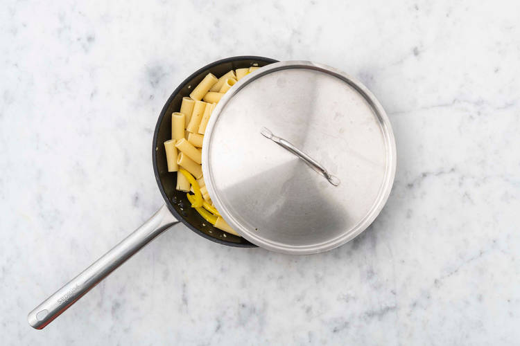 Pasta vorkochen