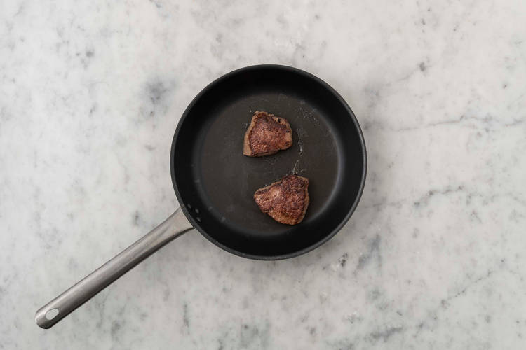 Steaks braten