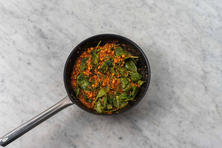 Make chickpea filling