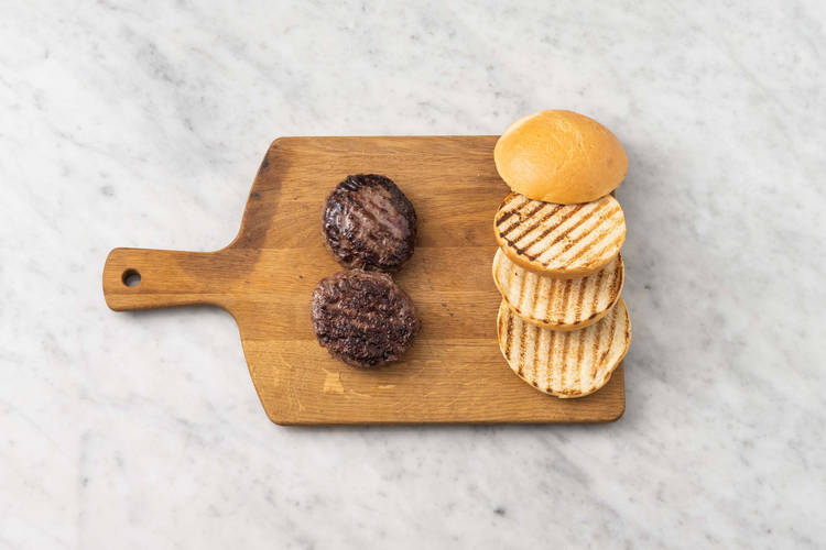 Grill patties and toast buns