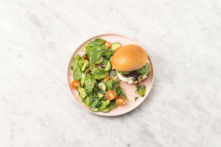 Faire rôtir les pains et servir