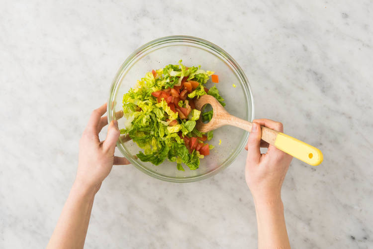 Salat zubereiten