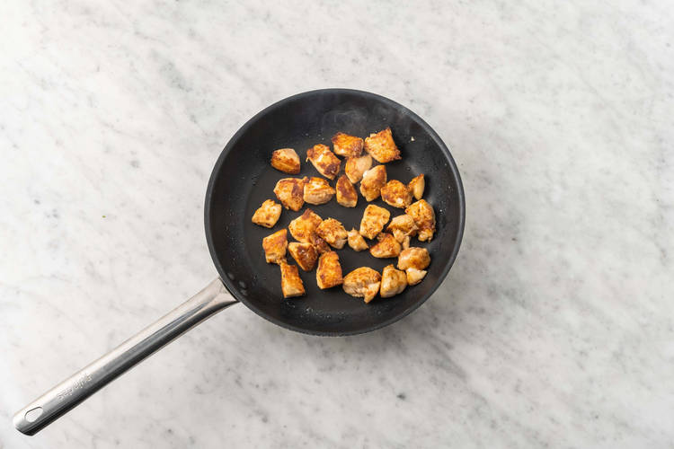 Faire cuire le poulet