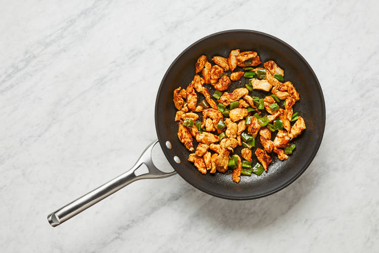 Cook Green Pepper & Chicken