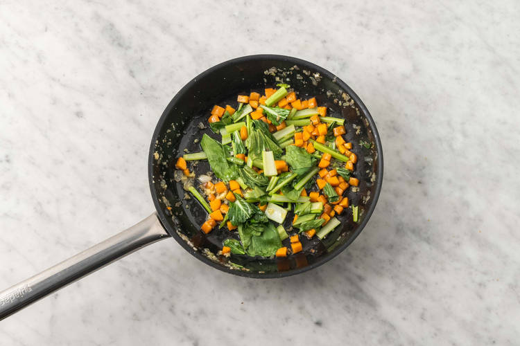 Stek pak choi og hvitløk