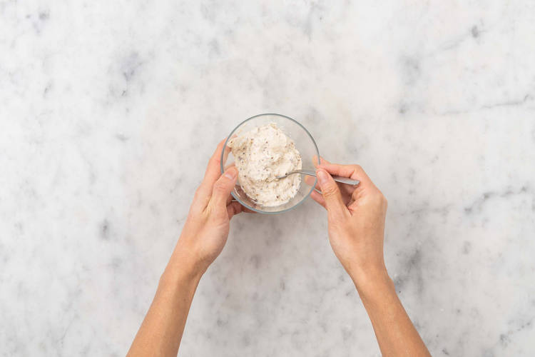 Préparer l’aïoli au raifort