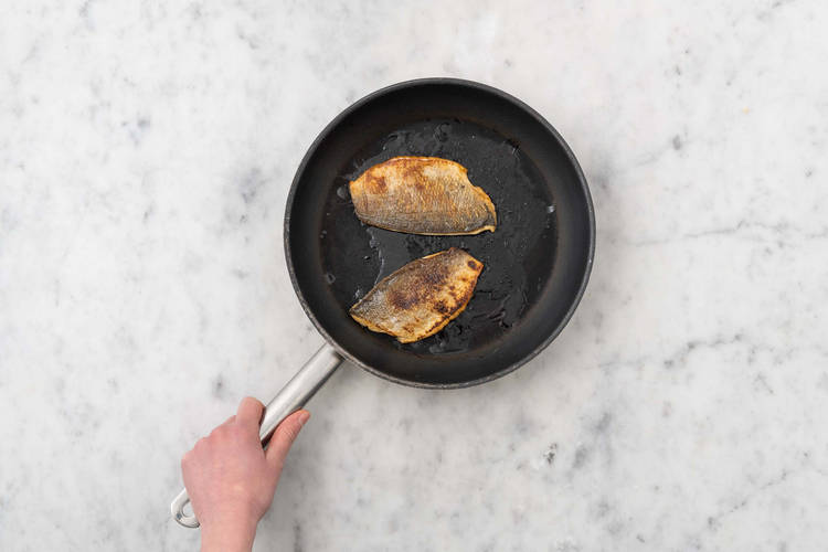 Gemüse & Fisch braten